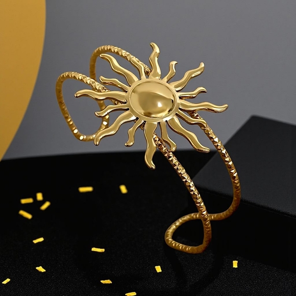 🆕 Boho Chic 18K Gold Plated Sunburst Open Cuff Bracelet Statement Jewelry - Picture 5 of 10